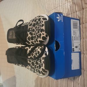 Adidas Swift Runs